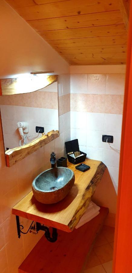 Chalet Chapeau Rar Castel Condino Ngoại thất bức ảnh