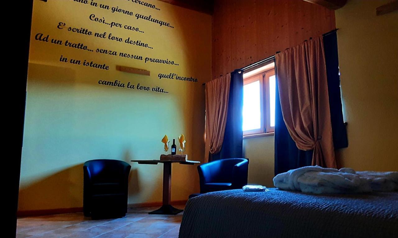 Chalet Chapeau Rar Castel Condino Ngoại thất bức ảnh