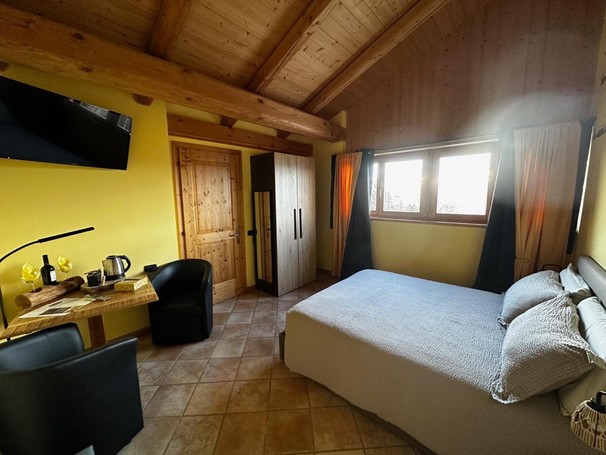 Chalet Chapeau Rar Castel Condino Ngoại thất bức ảnh